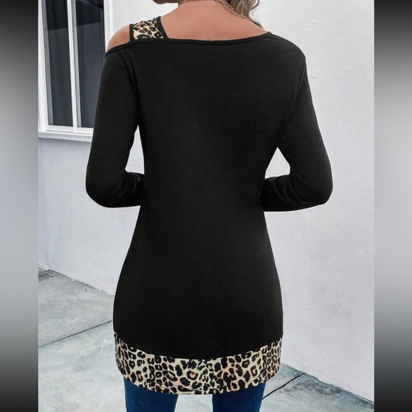 Boho leopard print cold shoulder top - Picture 3 of 6